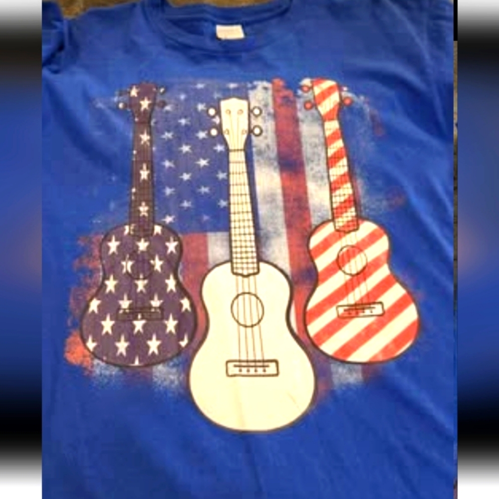 Americana Blue Guitar Graphic T-Shirt